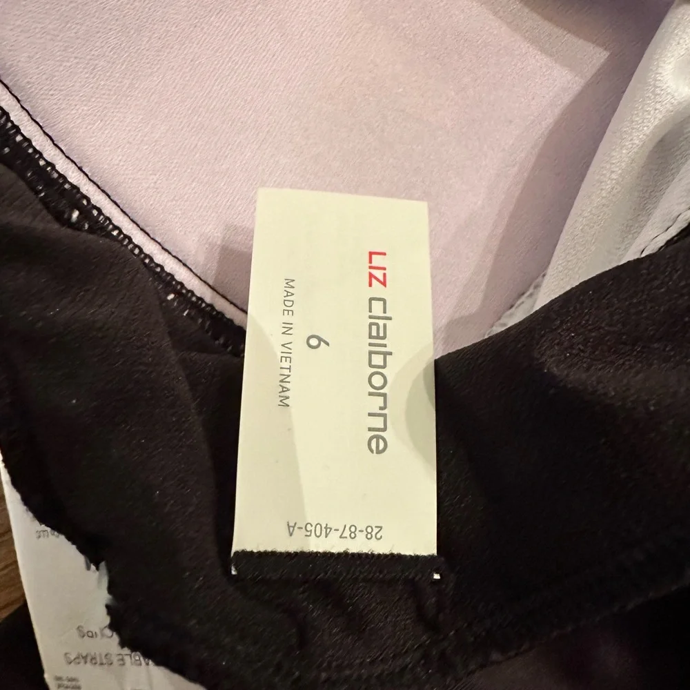 Liz Claiborne NWT Tankini swimsuit top size 6 black and white paisley - Picture 5 of 5